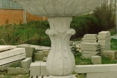 fontana in pietra serena - Copia